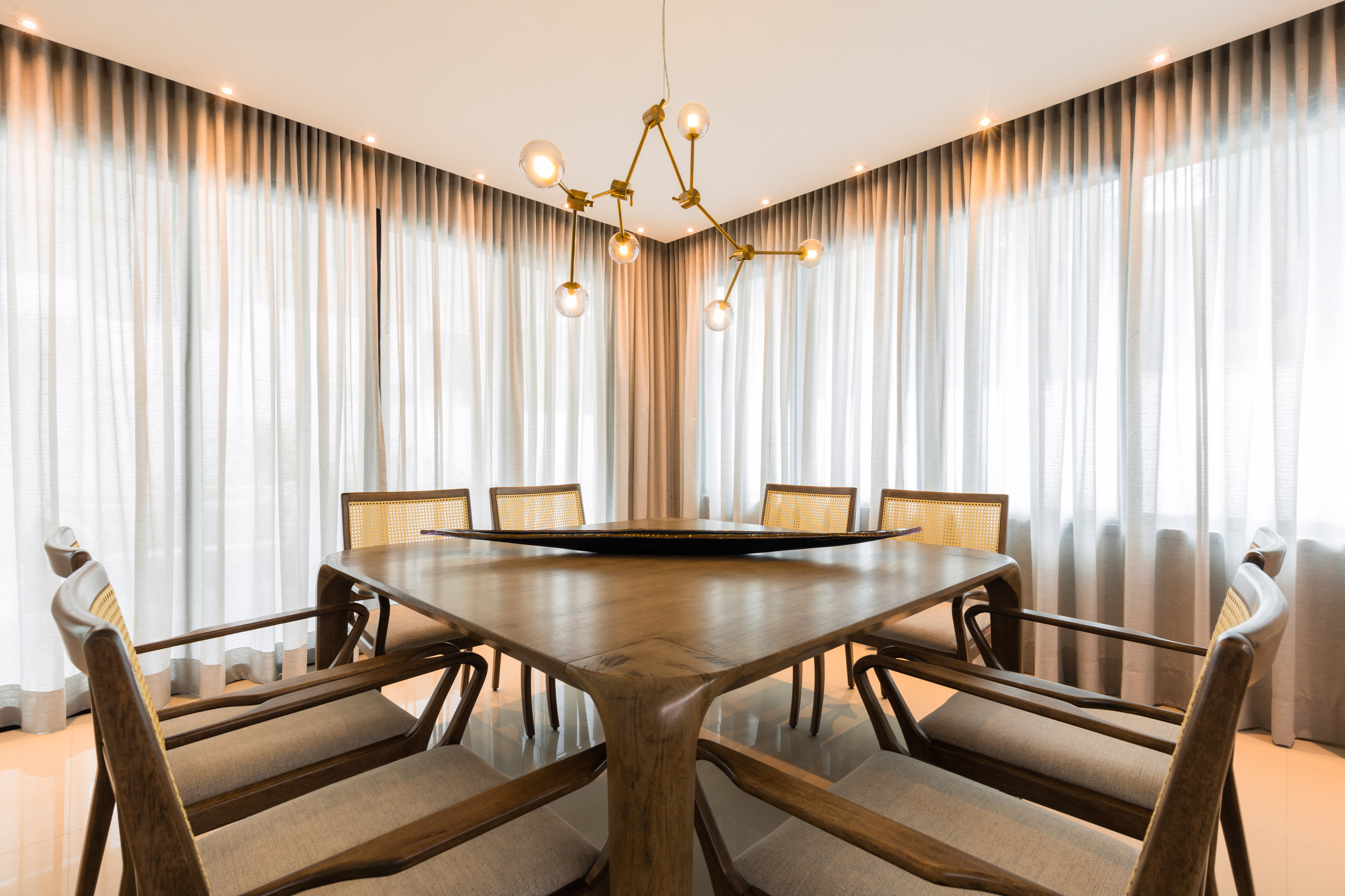 Sala de jantar Alphaville Manaus Iluminação Decoração Interiores